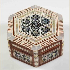 Mother of Pearl Box - Hexa