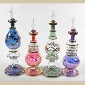 Set of 4 pieces of medium Handmade perfume bottles